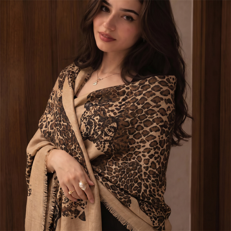 Vintage Leopard Print Hijab an - огляд і ціна Vintage Fashion Women