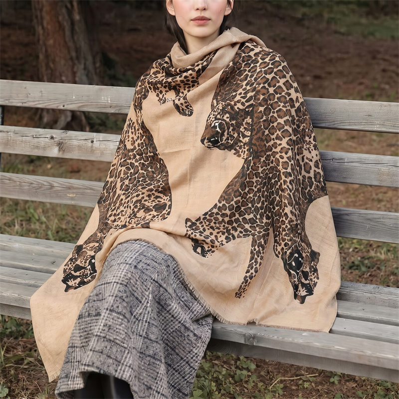 Vintage Leopard Print Hijab an - огляд і ціна Vintage Fashion Women