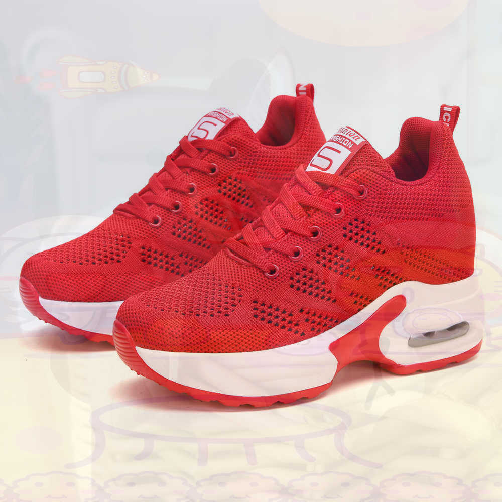 Red Size 36 Shoes Woman Tennis - огляд і ціна Vintage Fashion Reseller