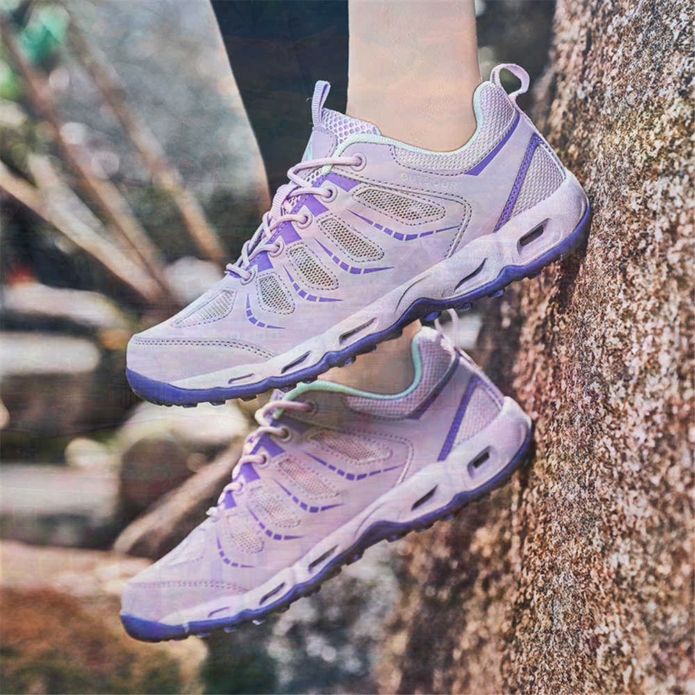 Sumer Round Tip Silver Sneaker - огляд і ціна Vintage Fashion Reseller
