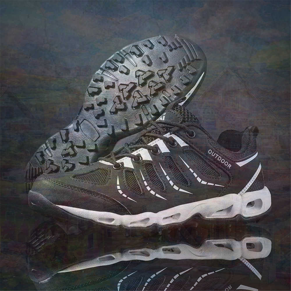 Sumer Round Tip Silver Sneaker - огляд і ціна Vintage Fashion Reseller