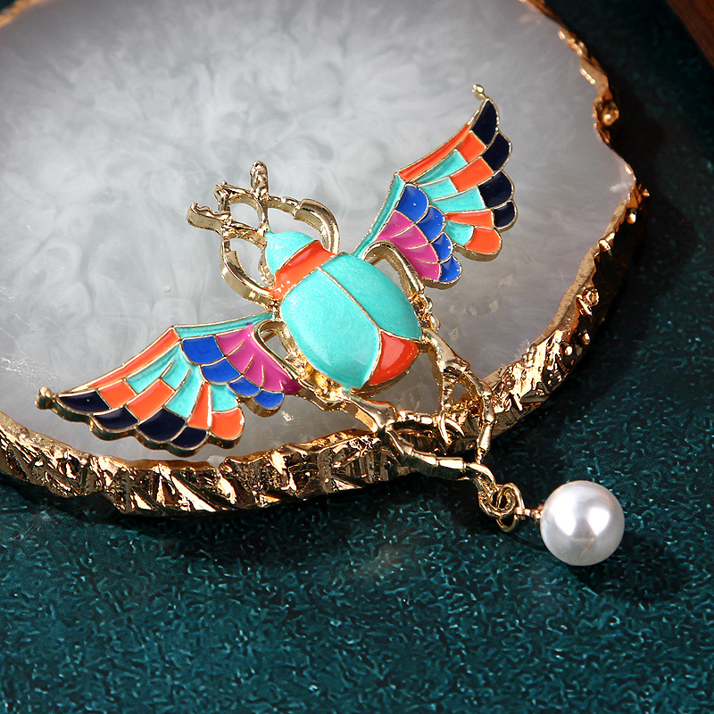Winged Scarab Brooch Colorful  - огляд і ціна Vintage Fashion Revival