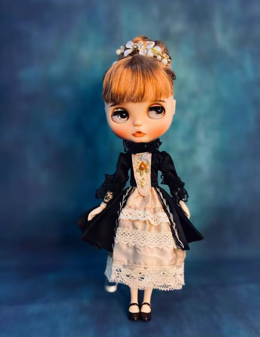 1pcs Antique Retro Blythe/land - огляд і ціна Vintage Fashion Doll