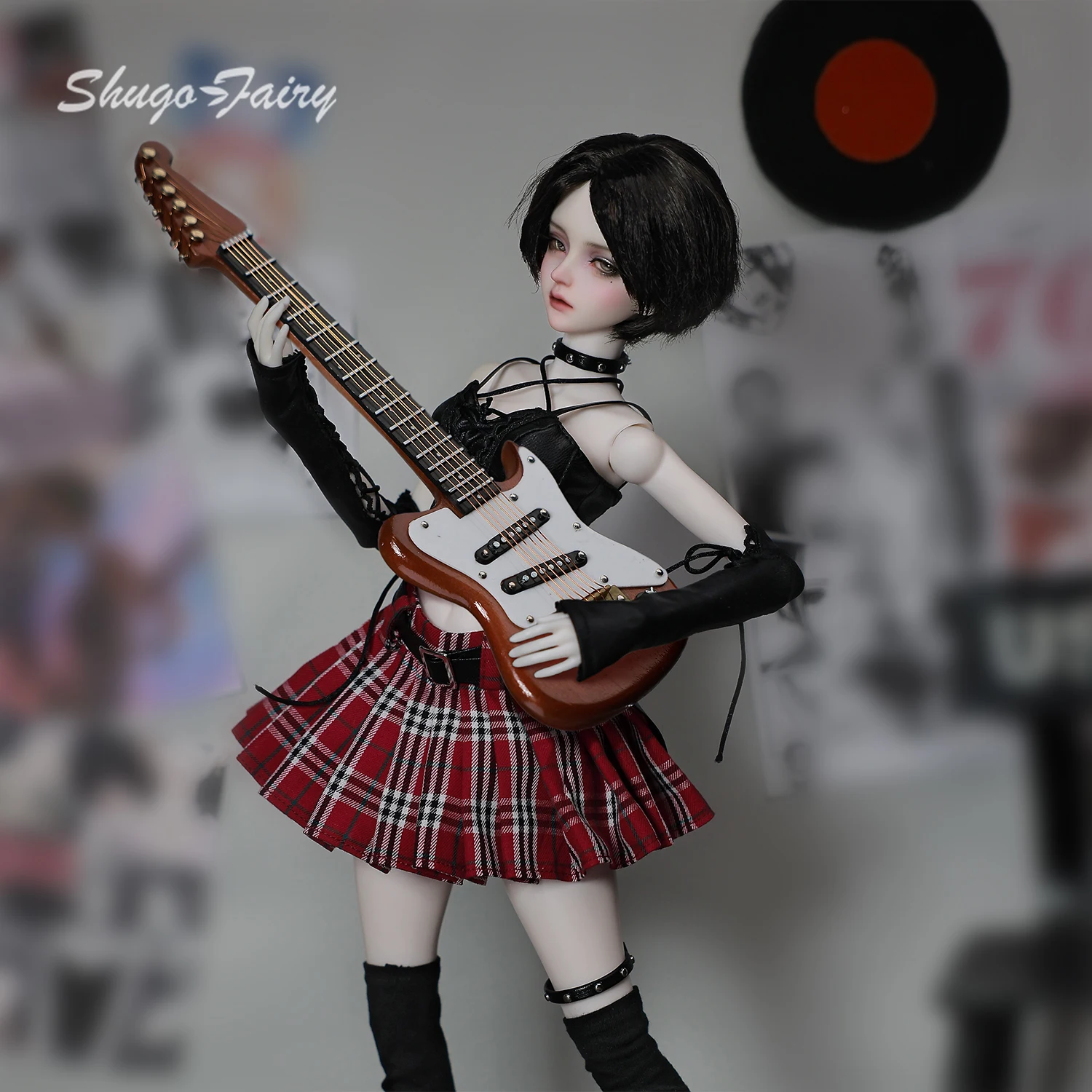 Carmen F 1/4 BJD Punk Rock Sta - огляд і ціна Vintage Fashion Doll
