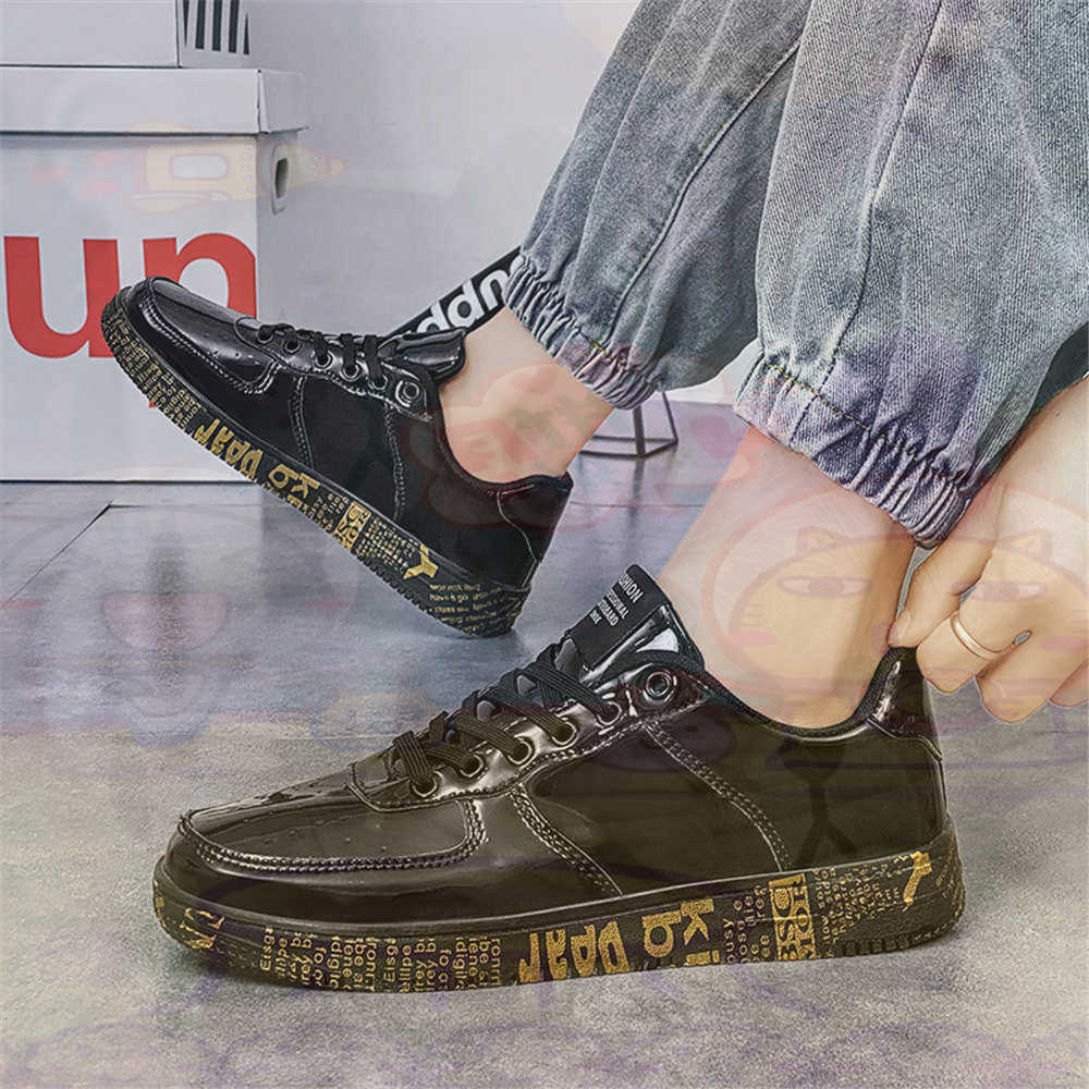 Round Foot Size 45 Sneakers Wh - огляд і ціна Vintage Fashion Reseller